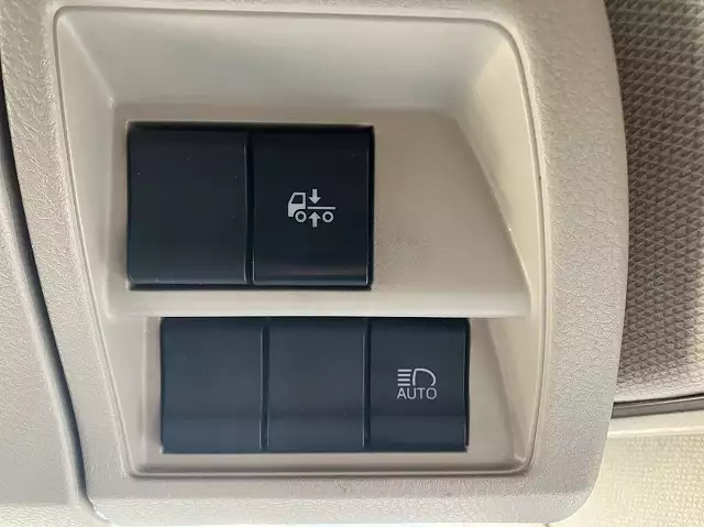 令和02年05月中古大型トラクタヘッド日野プロフィアの画像37