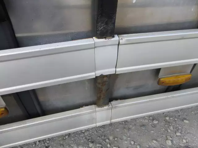 平成27年09月中古大型トラクタヘッド日野プロフィアの画像21