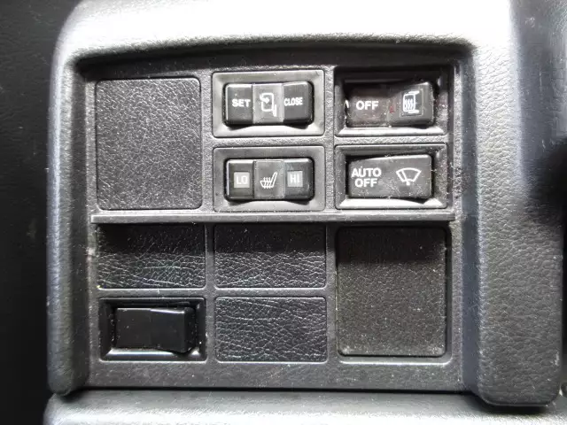 平成27年09月中古大型トラクタヘッド日野プロフィアの画像33