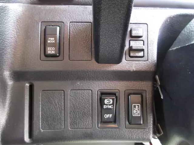 平成27年09月中古大型トラクタヘッド日野プロフィアの画像37