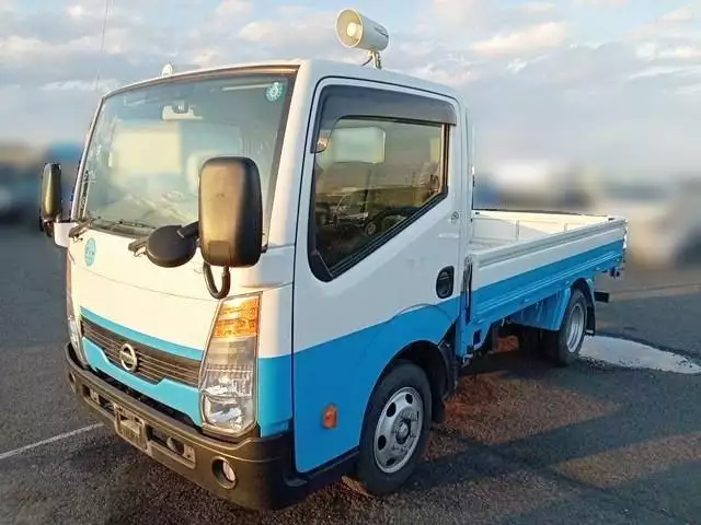 平成28年07月中古小型平ボディ日産アトラスの画像1