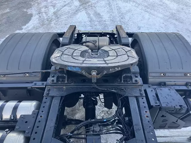 令和03年09月中古大型トラクタヘッド日野プロフィアの画像12