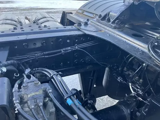 令和03年09月中古大型トラクタヘッド日野プロフィアの画像15