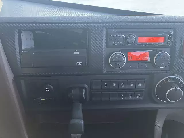 令和03年09月中古大型トラクタヘッド日野プロフィアの画像42