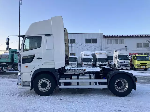 令和03年09月中古大型トラクタヘッド日野プロフィアの画像7