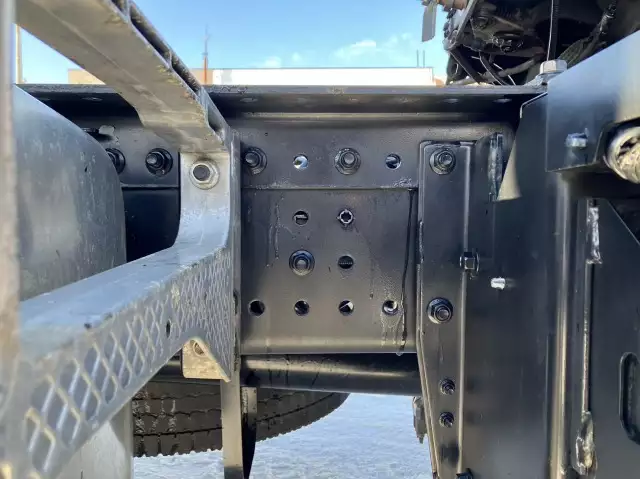 令和03年09月中古大型トラクタヘッド日野プロフィアの画像15