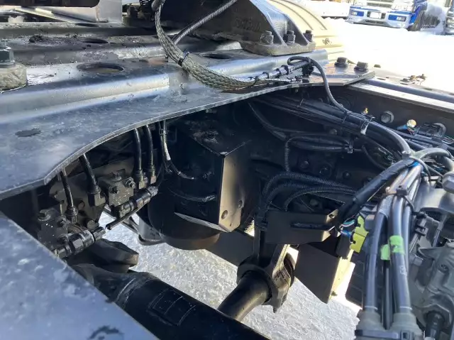 令和03年09月中古大型トラクタヘッド日野プロフィアの画像18