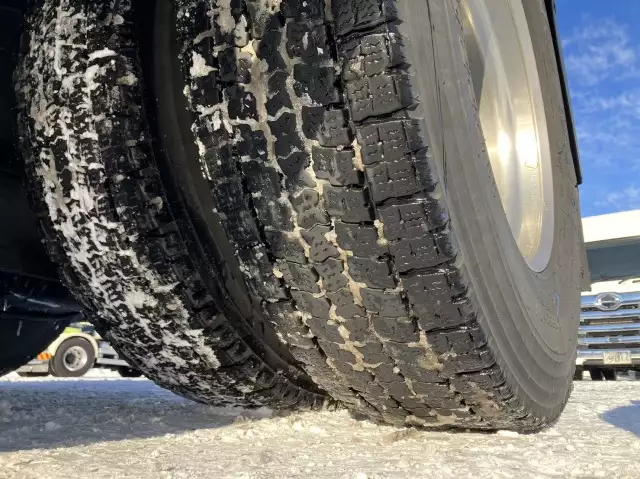 令和03年09月中古大型トラクタヘッド日野プロフィアの画像33