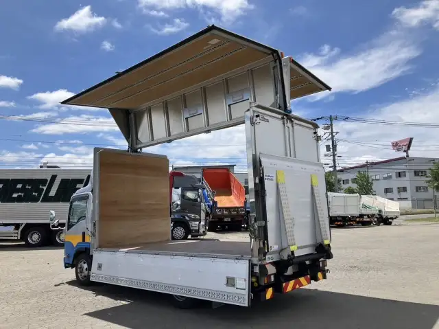 令和03年05月中古小型アルミバン・ウィングいすゞエルフの画像13