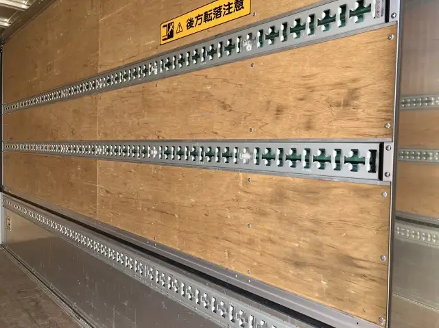 令和03年05月中古小型アルミバン・ウィングいすゞエルフの画像23