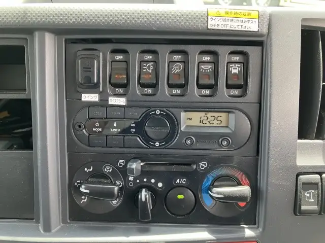 令和03年05月中古小型アルミバン・ウィングいすゞエルフの画像47