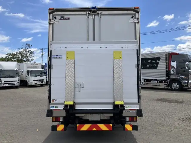 令和03年05月中古小型アルミバン・ウィングいすゞエルフの画像6