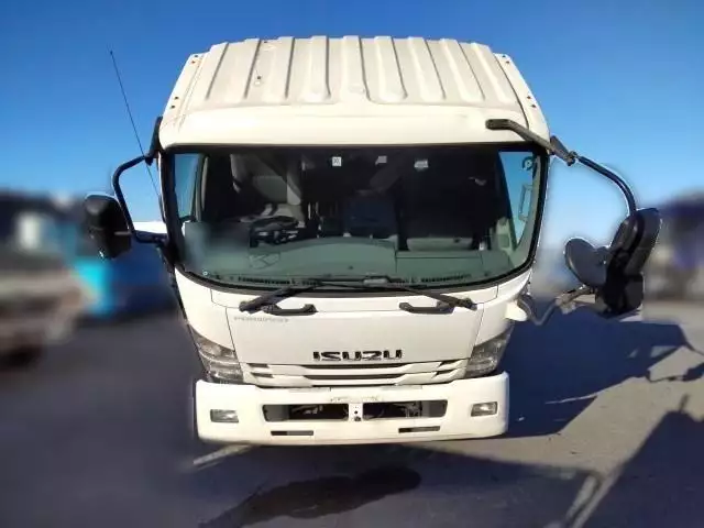 平成29年10月中古中型冷凍バン・ウィングいすゞフォワードの画像14