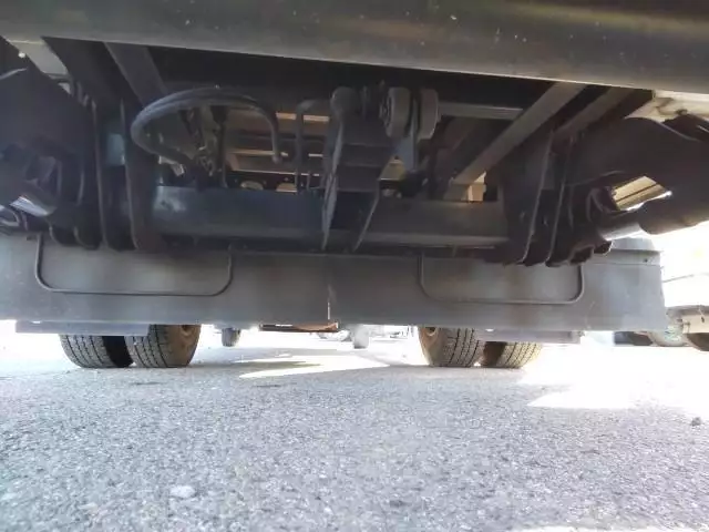 平成29年10月中古中型冷凍バン・ウィングいすゞフォワードの画像26