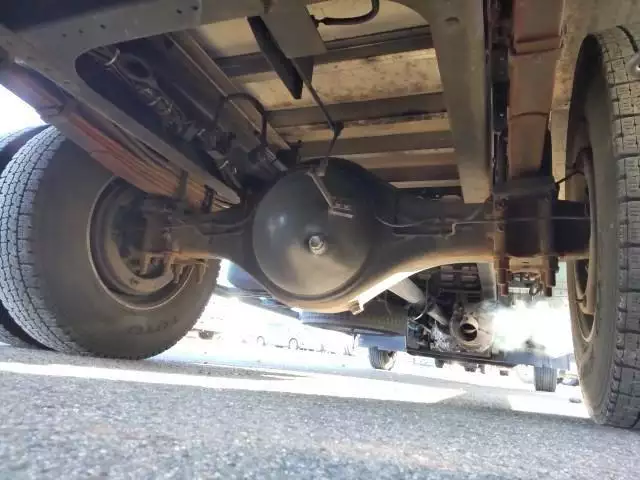 平成29年10月中古中型冷凍バン・ウィングいすゞフォワードの画像33