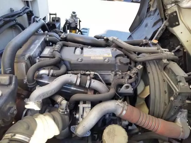 平成29年10月中古中型冷凍バン・ウィングいすゞフォワードの画像35