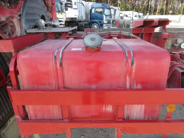 平成28年02月中古大型ダンプ日野プロフィアの画像24