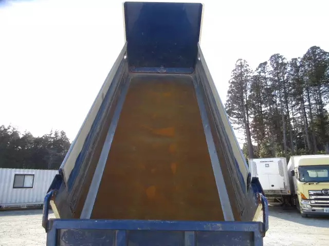 平成28年02月中古大型ダンプ日野プロフィアの画像32