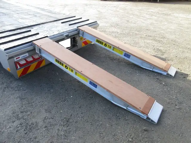 車検付:令和8年2月迄‼ 令和6年 三菱 大型セルフクレーン 394馬力 MT タダノ4段 フックイン ラジコン いそのボデー ウィンチの画像26