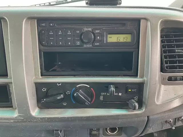 平成14年05月中古中型クレーン付日野レンジャーの画像15