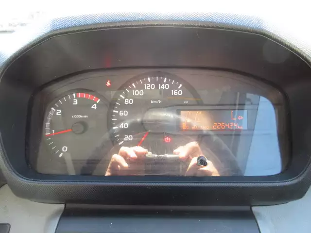 平成30年08月中古小型冷凍バン・ウィング日野デュトロの画像31