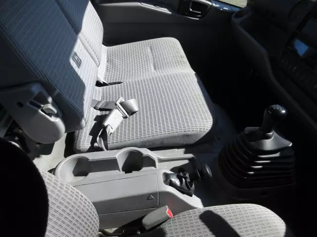 平成30年08月中古小型冷凍バン・ウィング日野デュトロの画像33