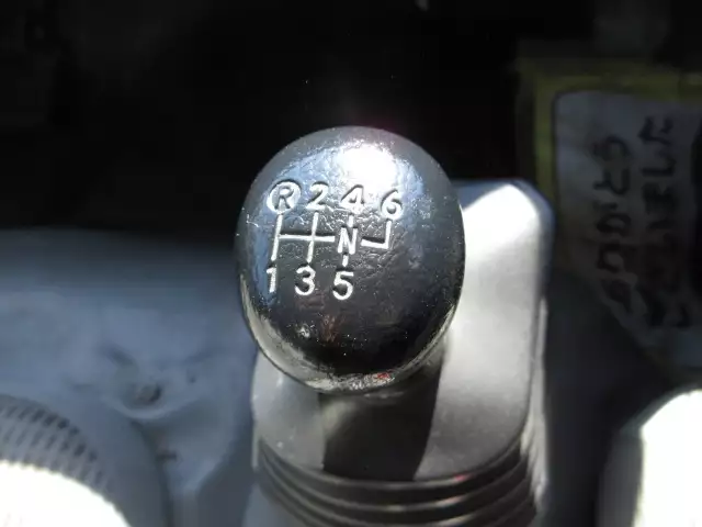 平成30年08月中古小型冷凍バン・ウィング日野デュトロの画像34