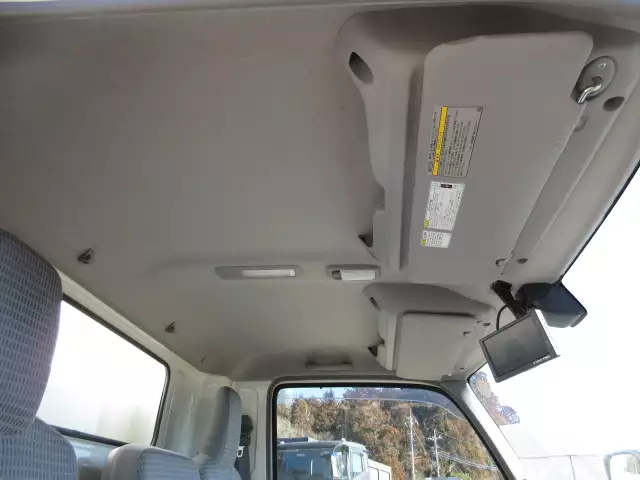 平成30年08月中古小型冷凍バン・ウィング日野デュトロの画像45