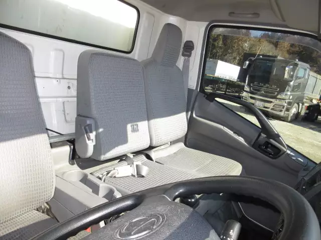 平成30年08月中古小型冷凍バン・ウィング日野デュトロの画像46