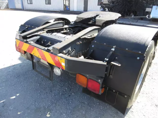 平成26年01月中古大型トラクタヘッド日野プロフィアの画像18