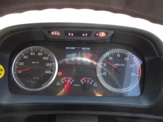 平成26年01月中古大型トラクタヘッド日野プロフィアの画像30