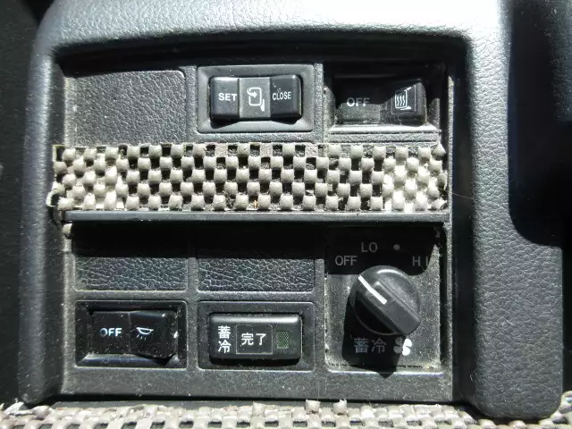 平成26年01月中古大型トラクタヘッド日野プロフィアの画像34