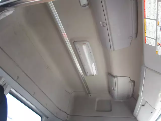 平成26年01月中古大型トラクタヘッド日野プロフィアの画像44