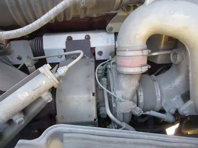 平成26年01月中古大型トラクタヘッド日野プロフィアの画像50