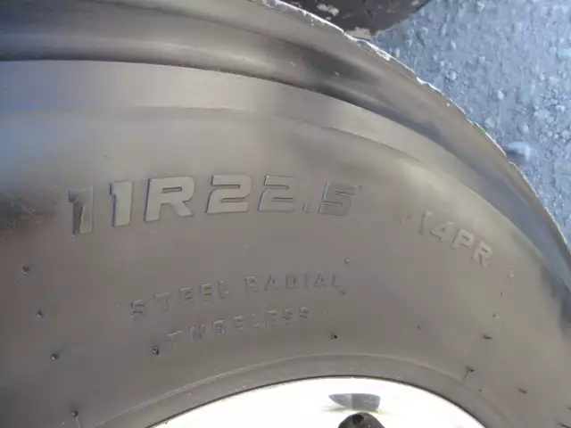 平成26年01月中古大型トラクタヘッド日野プロフィアの画像10