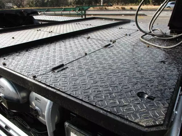 平成25年11月中古大型トラクタヘッド三菱ふそうスーパーグレートの画像26