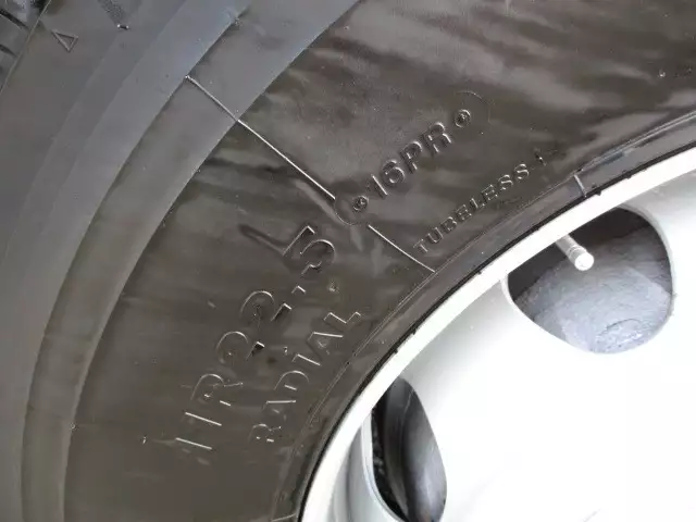 平成25年11月中古大型トラクタヘッド三菱ふそうスーパーグレートの画像28