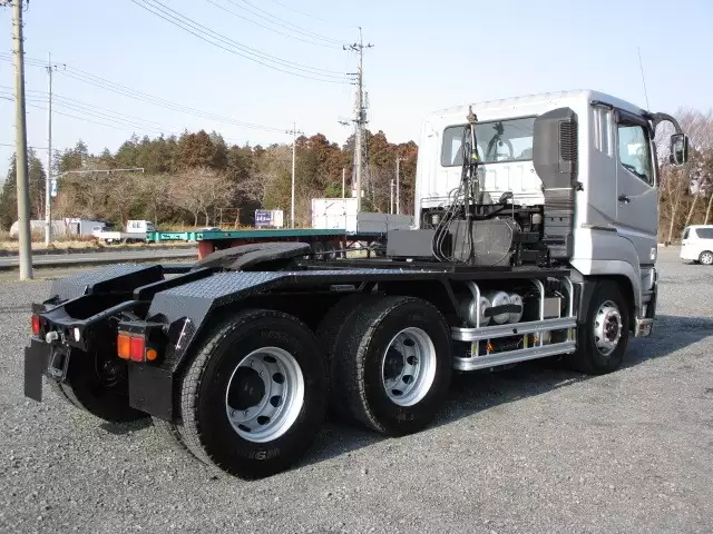 平成25年11月中古大型トラクタヘッド三菱ふそうスーパーグレートの画像4