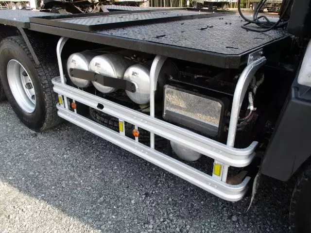 平成25年11月中古大型トラクタヘッド三菱ふそうスーパーグレートの画像10