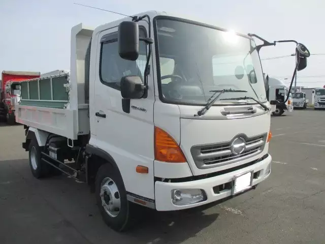 平成29年08月中古中型ダンプ日野レンジャーの画像2