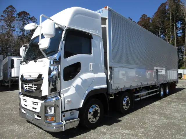 車検付(R6.7)令和3年 いすゞ 低床4軸ウィング 距離:21万㎞ 380馬力 MT 積載:14,200kg バックモニター ETC2.0 ナビの画像1