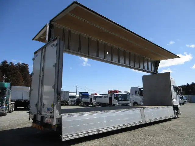 車検付(R6.7)令和3年 いすゞ 低床4軸ウィング 距離:21万㎞ 380馬力 MT 積載:14,200kg バックモニター ETC2.0 ナビの画像31