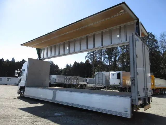 車検付(R6.7)令和3年 いすゞ 低床4軸ウィング 距離:21万㎞ 380馬力 MT 積載:14,200kg バックモニター ETC2.0 ナビの画像32