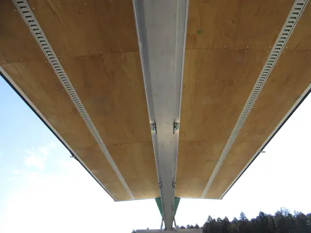 車検付(R6.7)令和3年 いすゞ 低床4軸ウィング 距離:21万㎞ 380馬力 MT 積載:14,200kg バックモニター ETC2.0 ナビの画像36