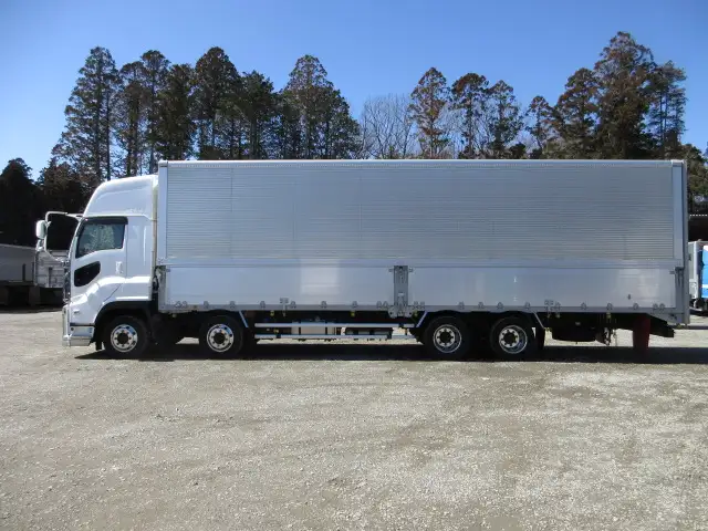 車検付(R6.7)令和3年 いすゞ 低床4軸ウィング 距離:21万㎞ 380馬力 MT 積載:14,200kg バックモニター ETC2.0 ナビの画像8