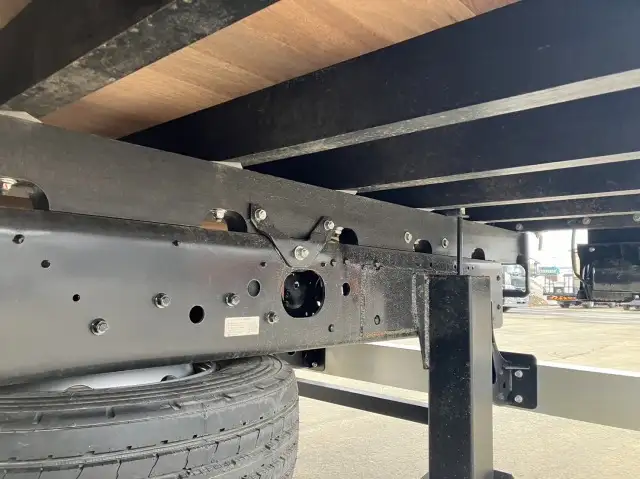 ☆車検付き(R7.2.15)☆ 令和6年 三菱 増トンセルフクレーン タダノ4段 ラジコン 240馬力 MT リーフサス 積載:7,000㎏ 距離:1,000㎞未満の画像26