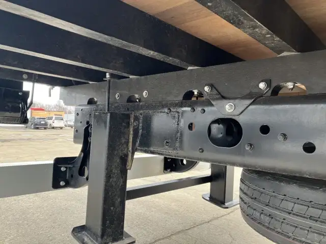 ☆車検付き(R7.2.15)☆ 令和6年 三菱 増トンセルフクレーン タダノ4段 ラジコン 240馬力 MT リーフサス 積載:7,000㎏ 距離:1,000㎞未満の画像28