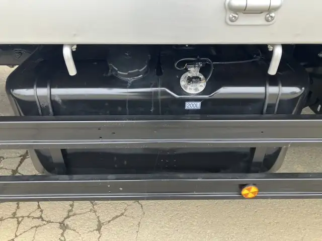 ☆車検付き(R7.2.15)☆ 令和6年 三菱 増トンセルフクレーン タダノ4段 ラジコン 240馬力 MT リーフサス 積載:7,000㎏ 距離:1,000㎞未満の画像38