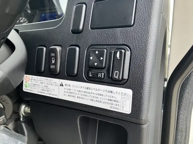 ☆車検付き(R7.2.15)☆ 令和6年 三菱 増トンセルフクレーン タダノ4段 ラジコン 240馬力 MT リーフサス 積載:7,000㎏ 距離:1,000㎞未満の画像51