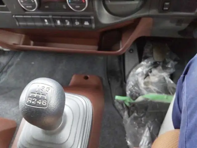 令和05年02月中古中型アルミバン・ウィング日野レンジャーの画像9